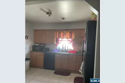 610 9th Street, Newark, NJ 07107 - Photo 11