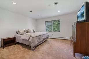 53 Ponds Cir, Wayne, NJ 07470 - Photo 25