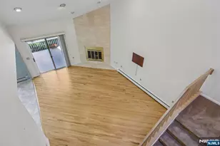 53 Ponds Cir, Wayne, NJ 07470 - Photo 9