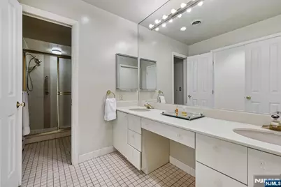 53 Ponds Circle, Wayne, NJ 07470 - Photo 23