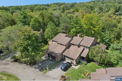 53 Ponds Circle, Wayne, NJ 07470 - Photo 39