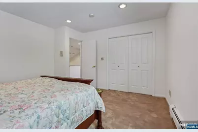 53 Ponds Circle, Wayne, NJ 07470 - Photo 27