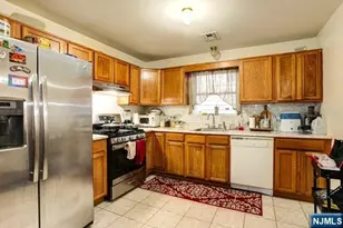 190 S 11th St, Newark, NJ 07107 - Photo 17