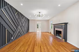 666 Tremont Ct, Orange, NJ 07050 - Photo 5