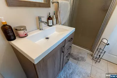 46 W William Street, Lincoln Park, NJ 07035 - Photo 17