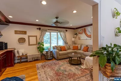 46 W William Street, Lincoln Park, NJ 07035 - Photo 5