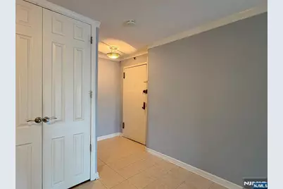 1 Wall Street 1F #1F, Fort Lee, NJ 07024 - Photo 5