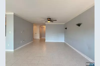 1 Wall Street 1F #1F, Fort Lee, NJ 07024 - Photo 15