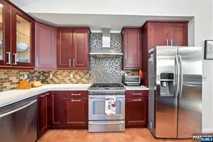 320-322 Dixon Ave, Paterson, NJ 07501 - Photo 9