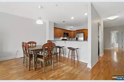 206 The Promenade 206 #206, Edgewater, NJ 07020 - Photo 15