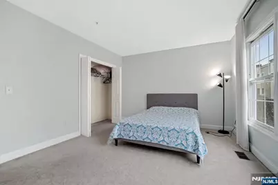 206 The Promenade 206 #206, Edgewater, NJ 07020 - Photo 9