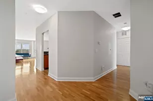 206 The Promenade 206, Edgewater, NJ 07020 - Photo 23