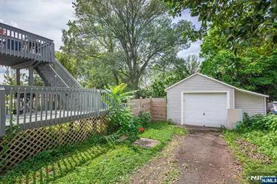 31 Spring Street, Bloomfield, NJ 07003 - Photo 39