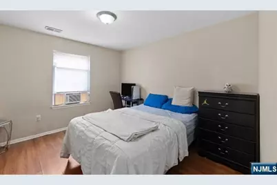 43 Crane Street, Newark, NJ 07104 - Photo 7