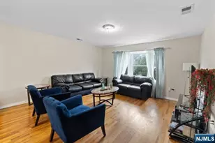 43 Crane St, Newark, NJ 07104 - Photo 17