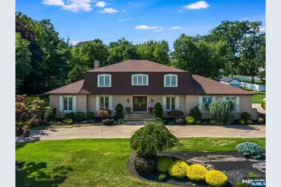 7 Lookout Point Trail, Totowa, NJ 07512 - Photo 7