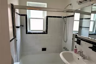 326 Bridge Plaza 3E, Fort Lee, NJ 07024 - Photo 7