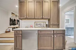 214 Forest Rd, Fort Lee, NJ 07024 - Photo 9