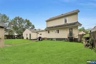 8-11 Campbell Rd, Fair Lawn, NJ 07410 - Photo 27