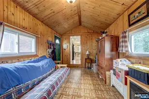 8-11 Campbell Rd, Fair Lawn, NJ 07410 - Photo 17