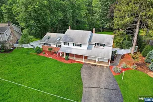 820 Clauss Ln, River Vale Township, NJ 07675 - Photo 3