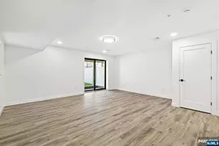 93 Crescent Ave, Cliffside Park, NJ 07010 - Photo 17