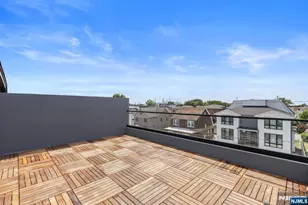 93 Crescent Ave, Cliffside Park, NJ 07010 - Photo 31