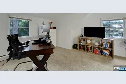 488 Baxter Avenue, Wyckoff Township, NJ 07481 - Photo 21