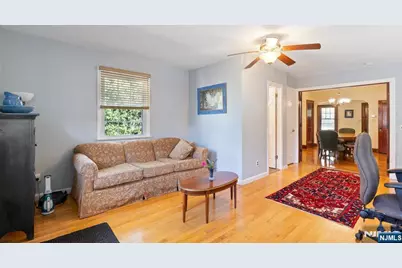 279 Vreeland Avenue, Midland Park, NJ 07432 - Photo 29