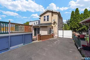 229 Brighton Ave, Belleville, NJ 07109 - Photo 15