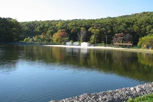 55 Orchard Dr, Vernon, NJ 07462 - Photo 21