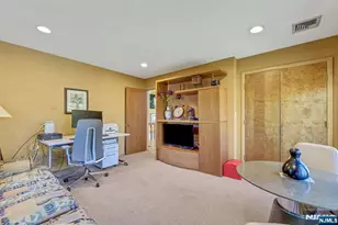 244 Fairview Ave, Englewood Cliffs, NJ 07632 - Photo 33