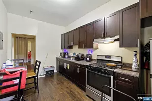 24-26 Willoughby St, Newark, NJ 07112 - Photo 23