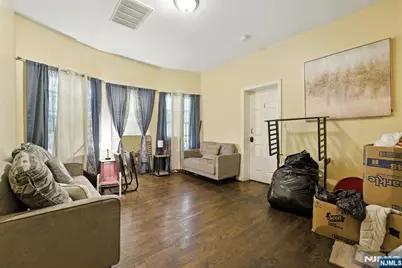 24-26 Willoughby Street, Newark, NJ 07112 - Photo 11