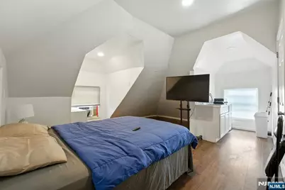 24-26 Willoughby Street, Newark, NJ 07112 - Photo 29