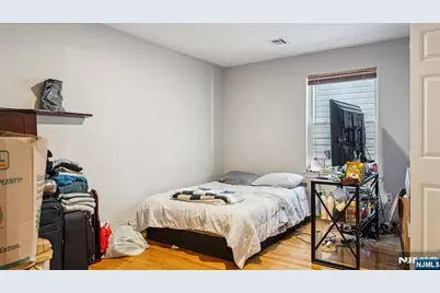 14 Seabury Court, Newark, NJ 07104 - Photo 17