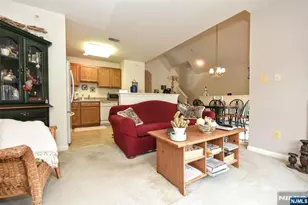402 Cambridge Dr, Butler, NJ 07405 - Photo 7