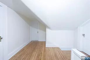 85 Paulin Blvd, Leonia, NJ 07605 - Photo 37