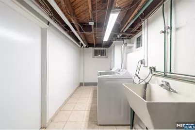 85 Paulin Boulevard, Leonia, NJ 07605 - Photo 25