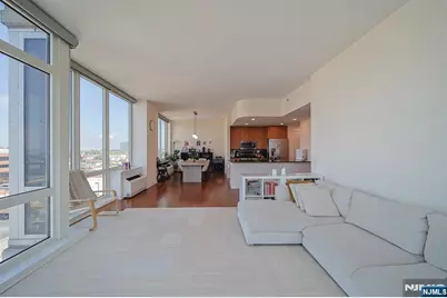 800 12th Street 1019 #1019, Palisades Park, NJ 07650 - Photo 7