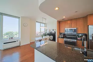 800 12th Street 1019, Palisades Park, NJ 07650 - Photo 15