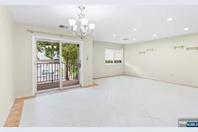 289 Valley Boulevard 1D #1D, Wood Ridge, NJ 07075 - Photo 11