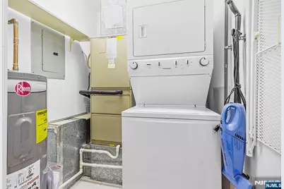 289 Valley Boulevard 1D #1D, Wood Ridge, NJ 07075 - Photo 17