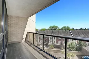 800 Palisade Ave 401, Fort Lee, NJ 07024 - Photo 15