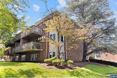 16 Elm Street 1 #1, Bergenfield, NJ 07621 - Photo 17