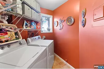 16 Elm Street 1 #1, Bergenfield, NJ 07621 - Photo 7