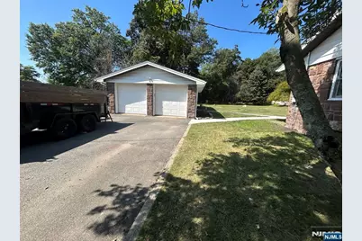 614 Rifle Camp Road, Woodland Park, NJ 07424 - Photo 5