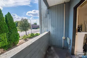 5 Domessina Ln E1, Caldwell, NJ 07006 - Photo 17