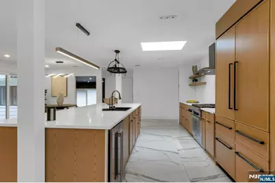 14 Rambling Brook Road, Upper Saddle River, NJ 07458 - Photo 7