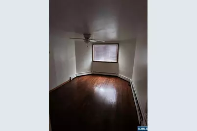 832 Parker Street, Newark, NJ 07104 - Photo 5